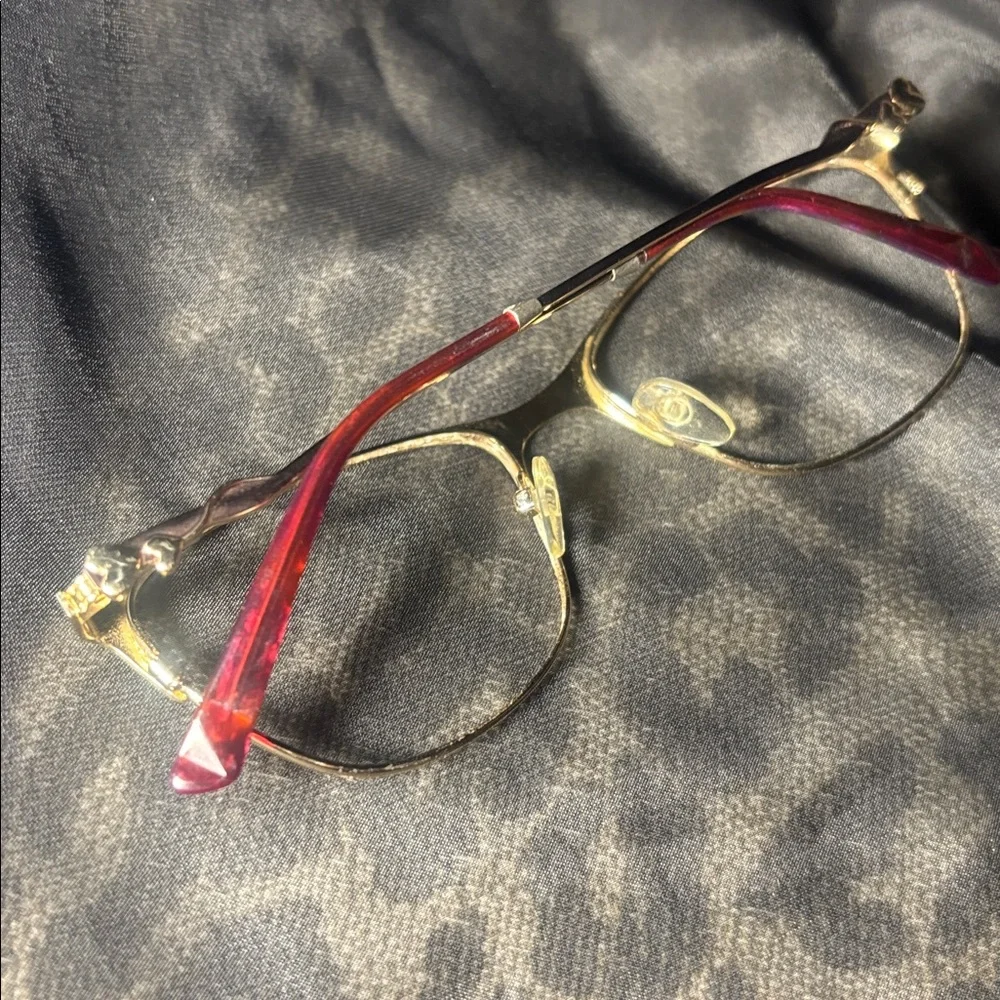 Dior eyeglass *frames only* purple color shift metal designer vintage frames